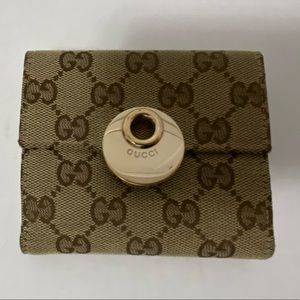 Gucci wallet